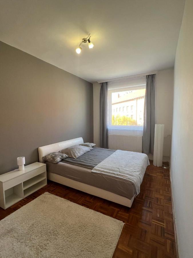 Centrum Szeged Apartman Bagian luar foto