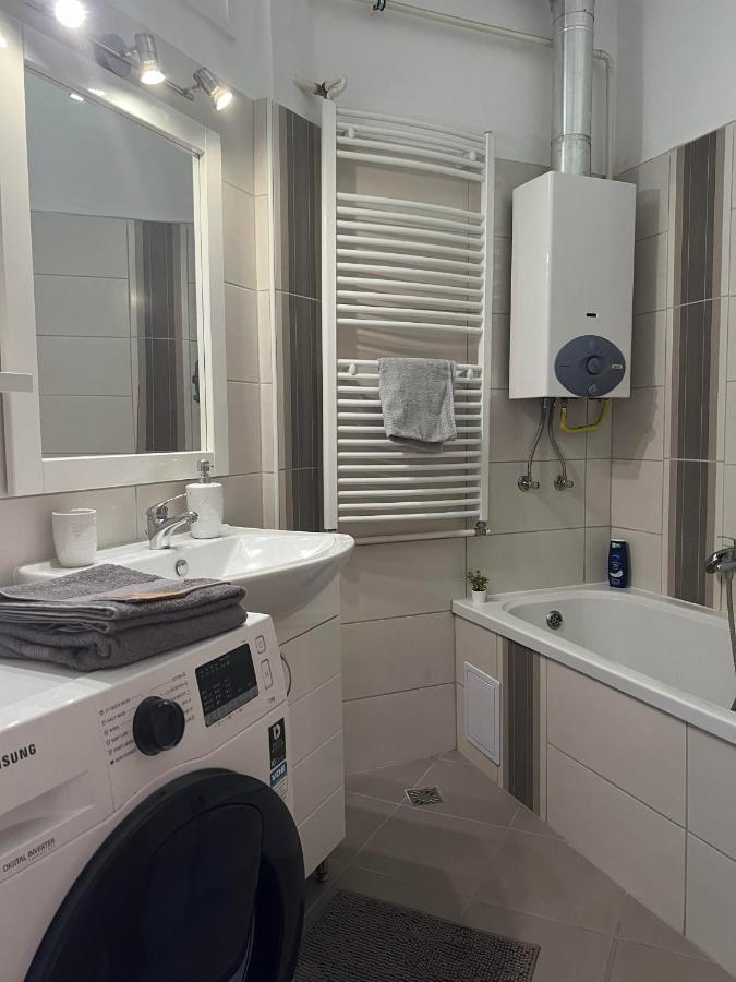 Centrum Szeged Apartman Bagian luar foto